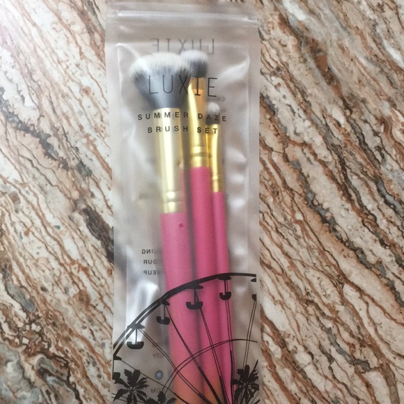 Make up!!! Make up!!!! - Picture 3 of 4